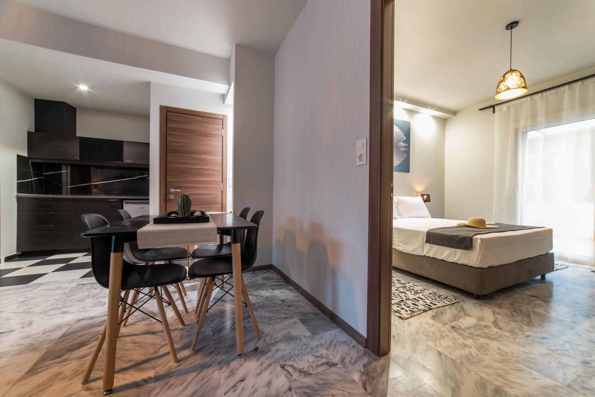 Oinoelia Luxury Suites & Residence Potos Esterno foto