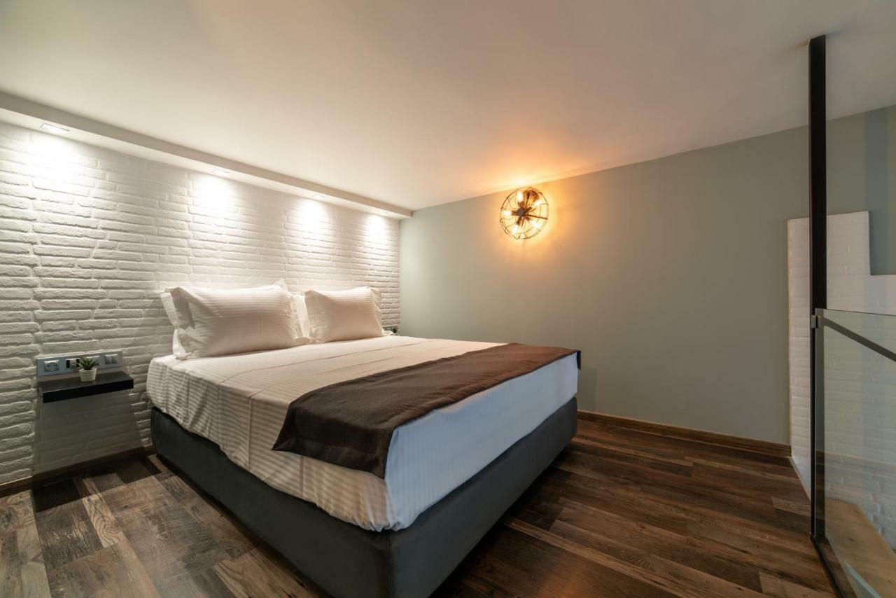 Oinoelia Luxury Suites & Residence Potos Esterno foto