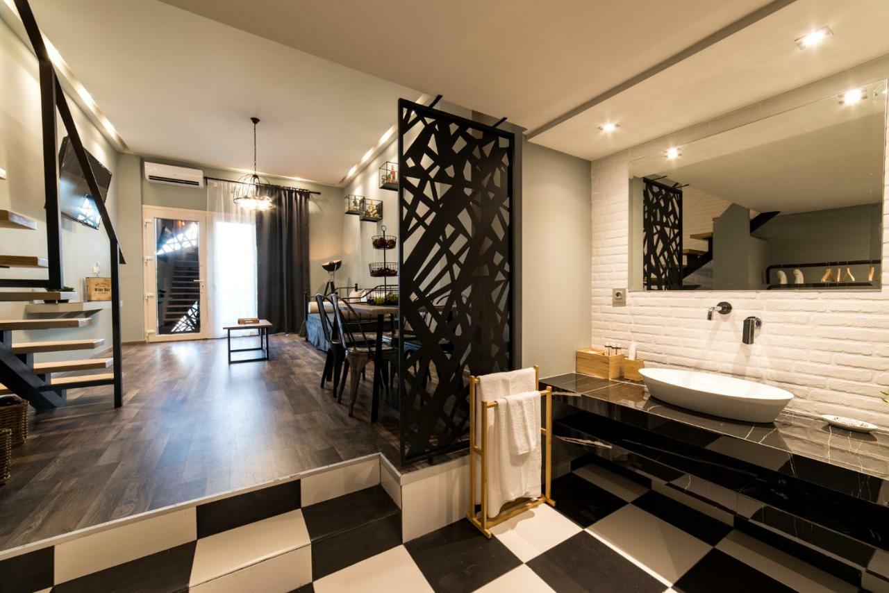 Oinoelia Luxury Suites & Residence Potos Esterno foto